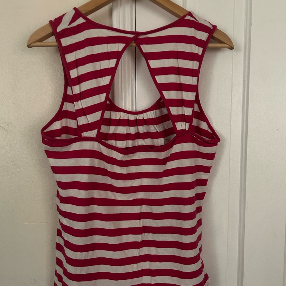 Expression Tank Top - Picture 2 of 3